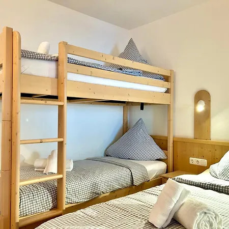 Seeromantik, Montana Haus * Όμπερσντορφ