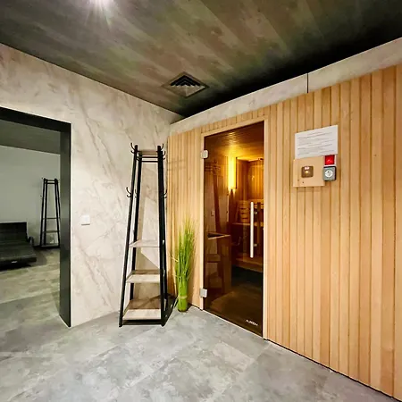 Seeromantik, Montana Haus